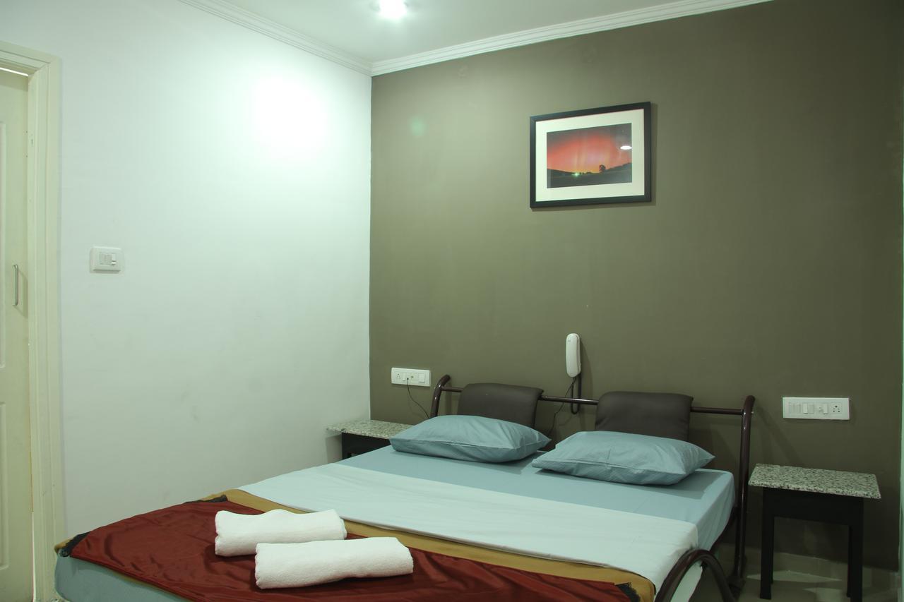 Deccan Comforts Hyderabad Esterno foto