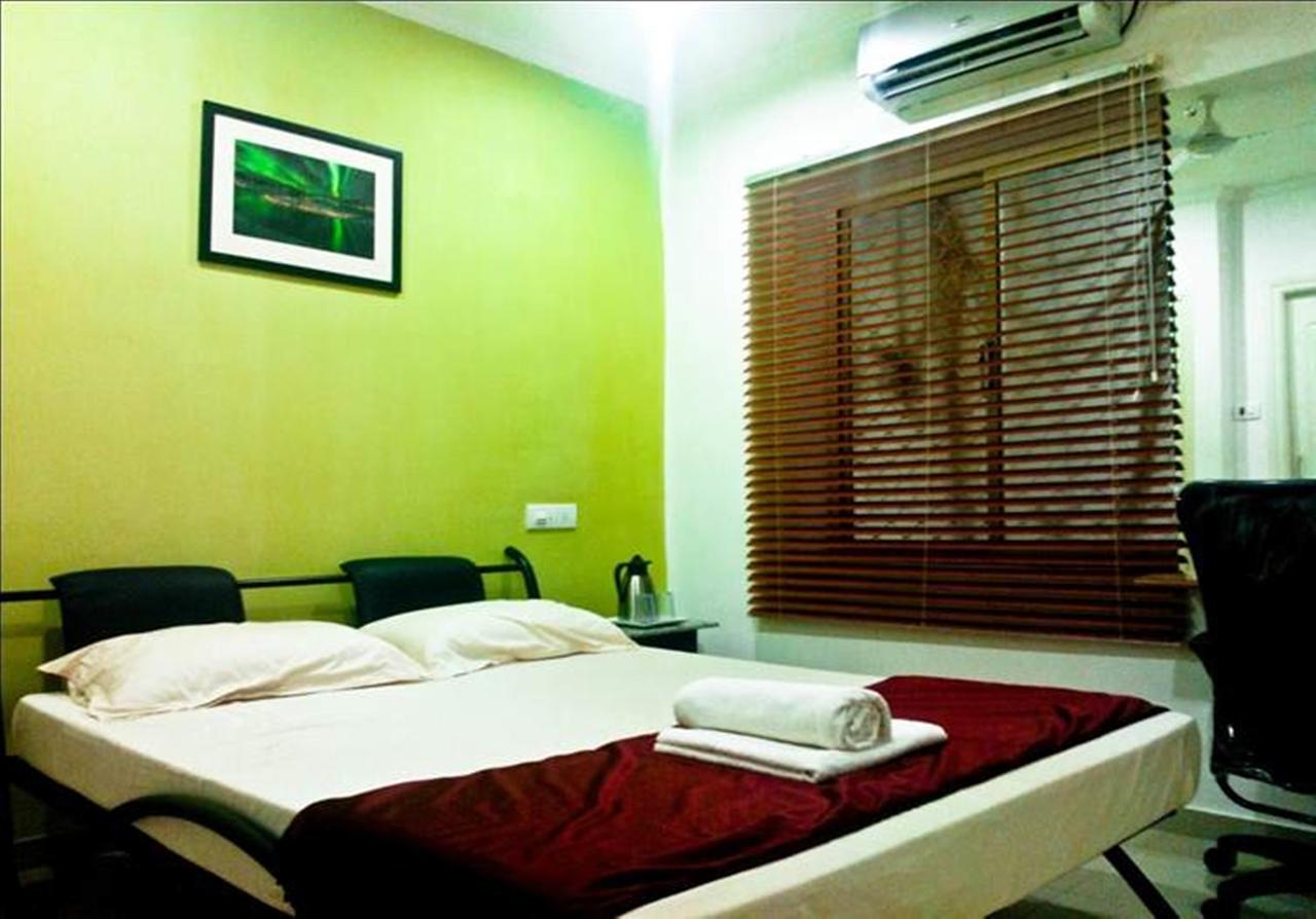 Deccan Comforts Hyderabad Esterno foto